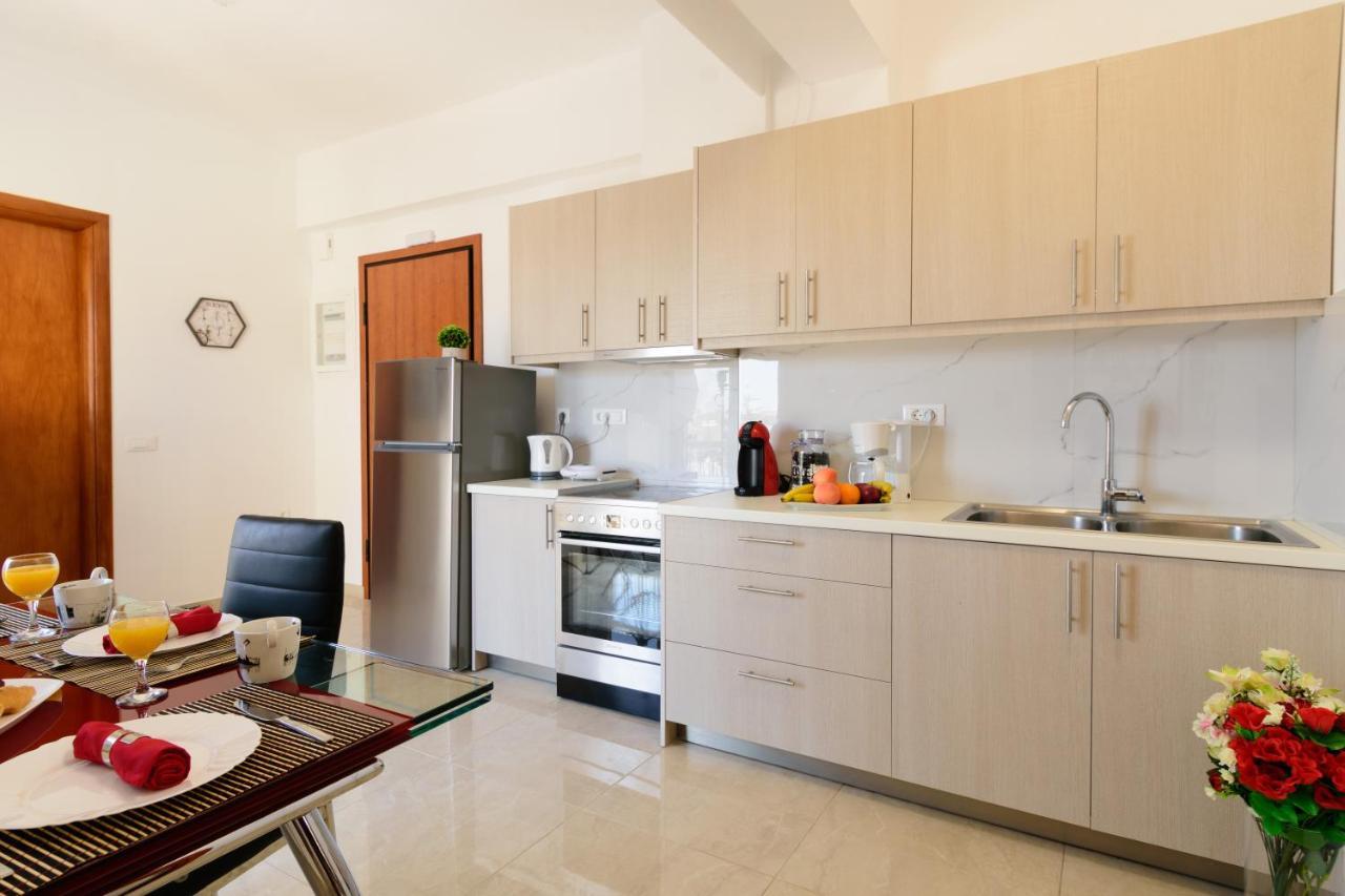 Luxury Lake View Center House Agios Nikolaos Extérieur photo